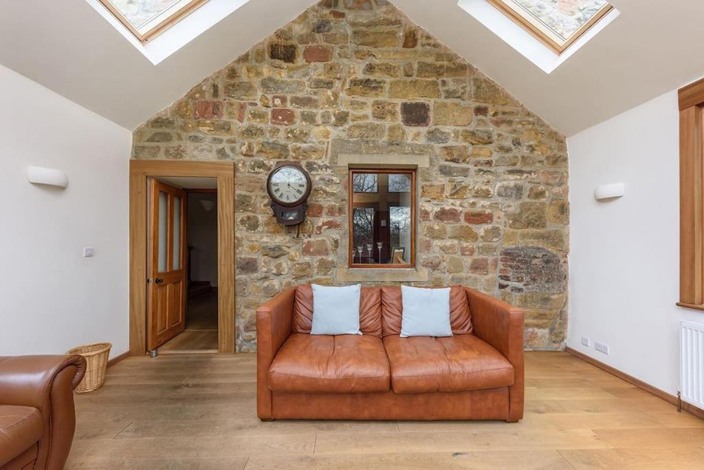 10 Bed Stunning House In Village, With Hot Tub Ovingham Luaran gambar