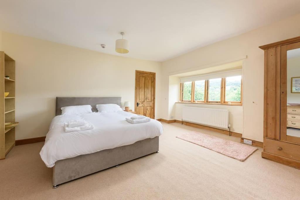 10 Bed Stunning House In Village, With Hot Tub Ovingham Luaran gambar